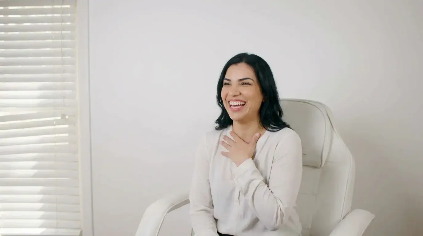 Mujer con sonrisa gingival antes de Botox en Golden Rose